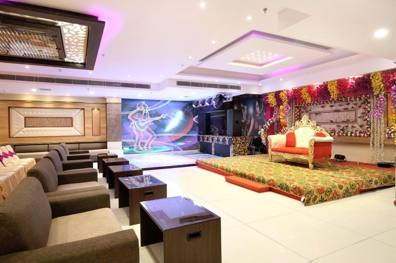 Hotel Grand M Lajjo Ludhiana Zewnętrze zdjęcie
