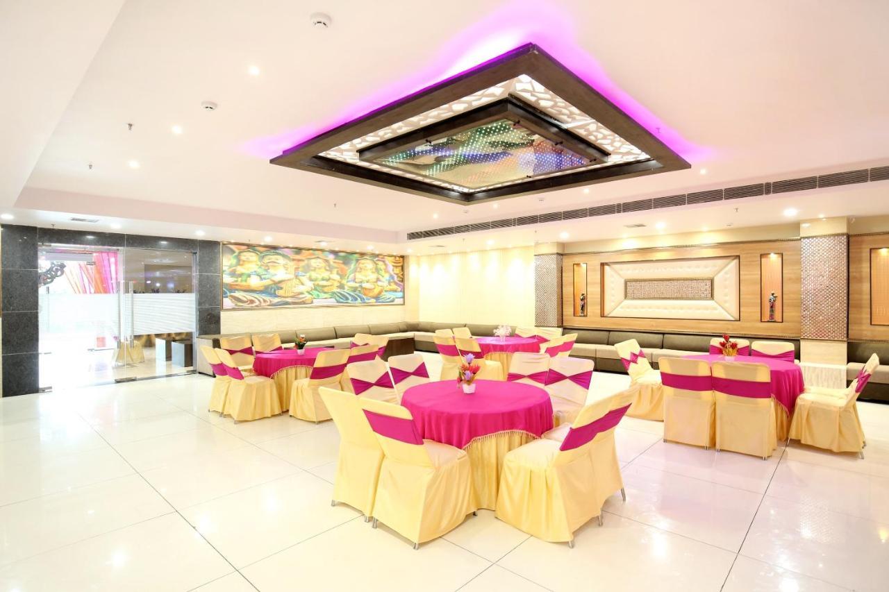 Hotel Grand M Lajjo Ludhiana Zewnętrze zdjęcie